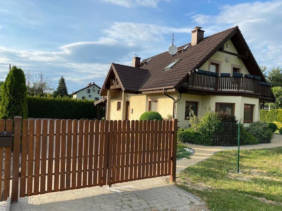 4 Bedroom Family House With Access To A Hot Tub Гочауковіце-Здруй Екстер'єр фото